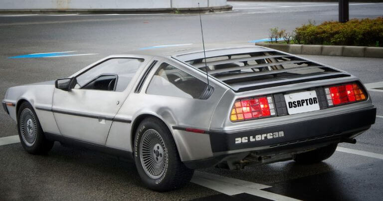 DeLorean with DSRPTOR numberplate