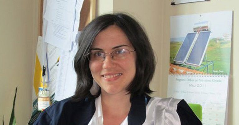 Dorina Pojani working from home